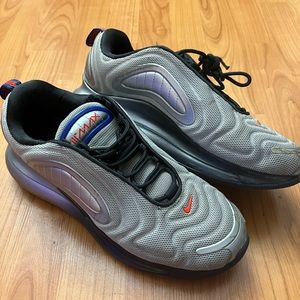 Nike Air max 720 space flight mens sneaker size 9 mens/11 womens - AO2924-019